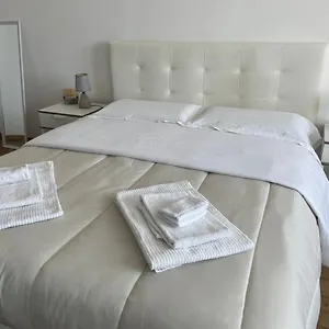 Cavour16 Rent Bedrooms Génova
