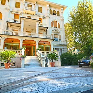 Il Giardino Di Albaro Hotell